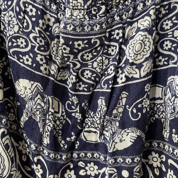 NEW Sequin Hearts Blue & White Elephant Print Crop Top Off the Shoulder Small S - Picture 3 of 7